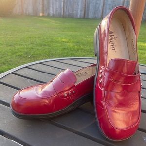 Algeria Taylor Red Waxy Loafer